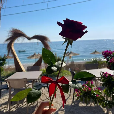 キャンプ場 Blue In Borsh, Vlore